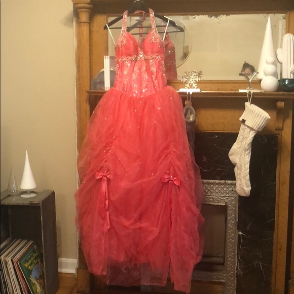 Prom Dress - Picture 2 of 6
